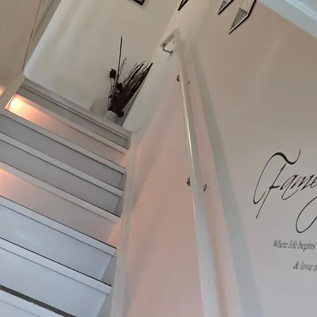 Exclusive Three-story Near The Center Trondheim