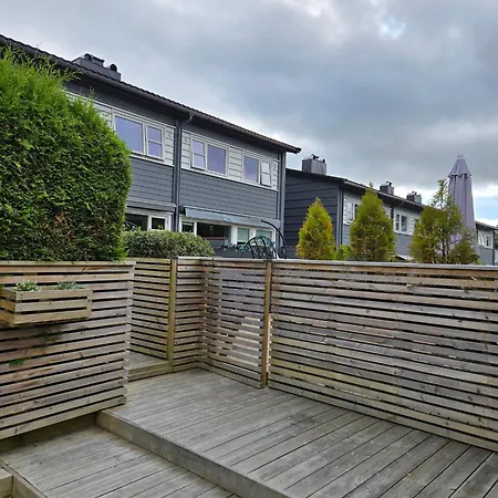 Exclusive Three-story Near The Center Holiday home Trondheim