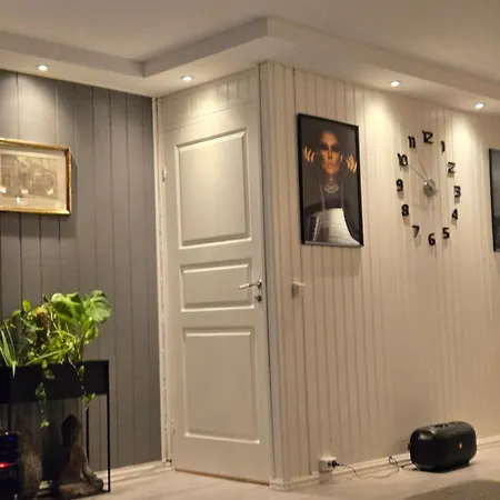 Casa vacanze Exclusive Three-story Near The Center *