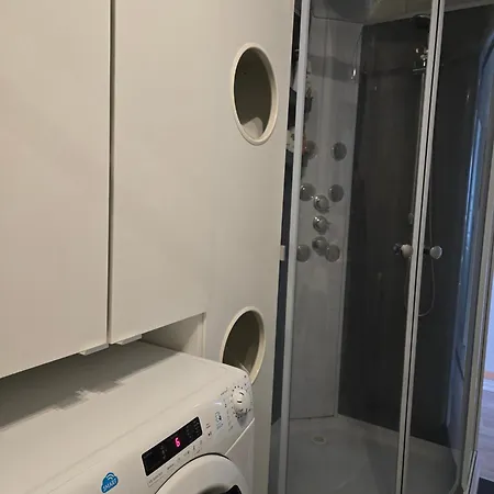 Exclusive Three-story Near The Center Casa vacanze