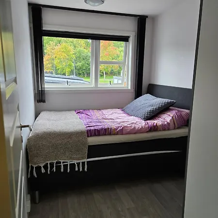 Exclusive Three-story Near The Center *